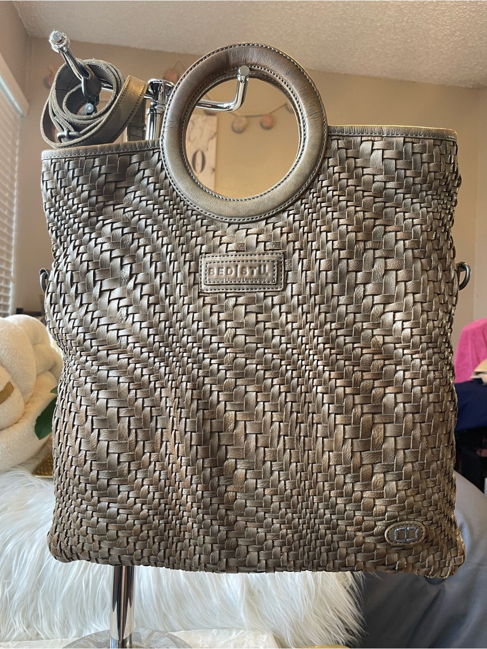 Bed Stu Pre-Owned Adele Leather Tote/Crossbody Bag in Light Gray Rustic MSRP$295